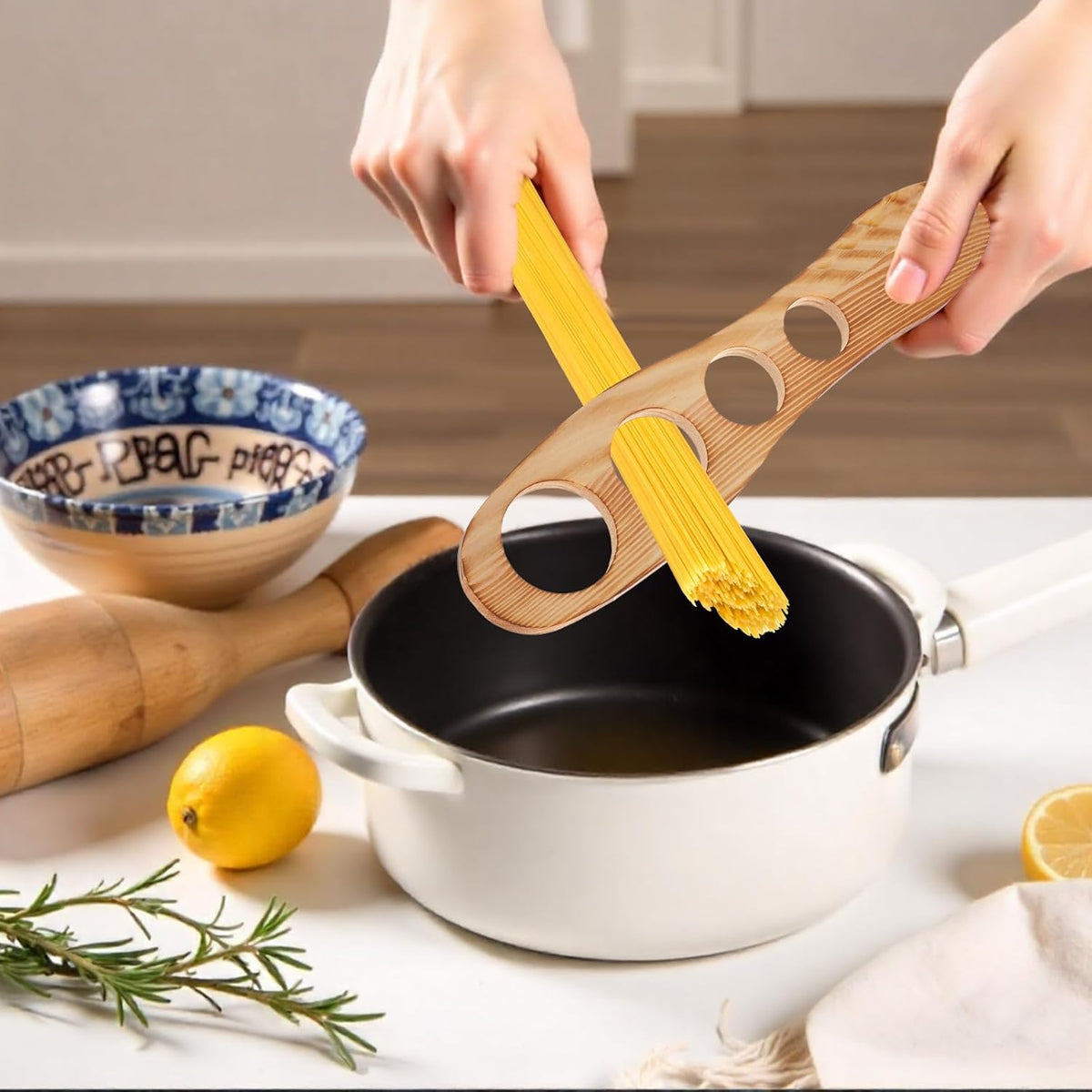 Spaghetti Measurer Tool, Wood Pasta Measuring Tool with 4 Holes, Quick Spaghetti Measuring Tools for Kitchen Cooking, Kitchen Accessories (9.96 X 2.36 Inch)